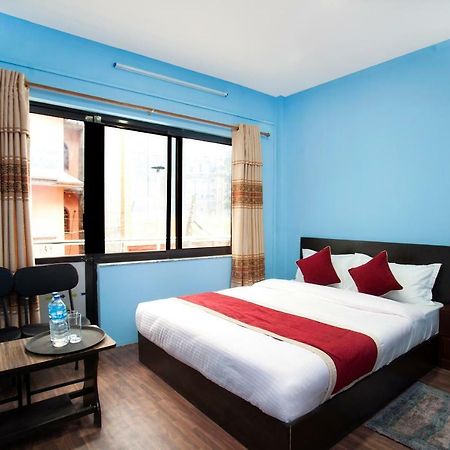 Hotel Crossroads Katmandu Zewnętrze zdjęcie