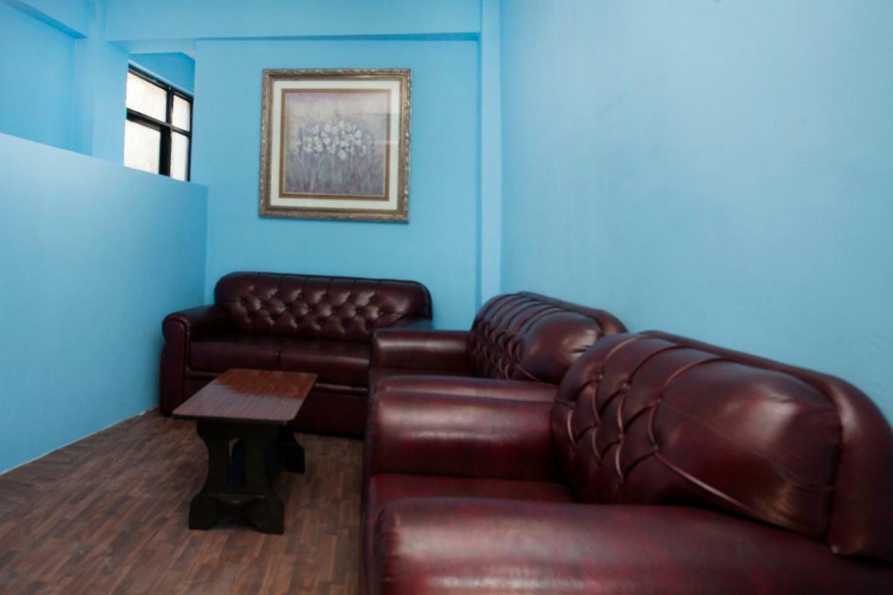 Hotel Crossroads Katmandu Zewnętrze zdjęcie