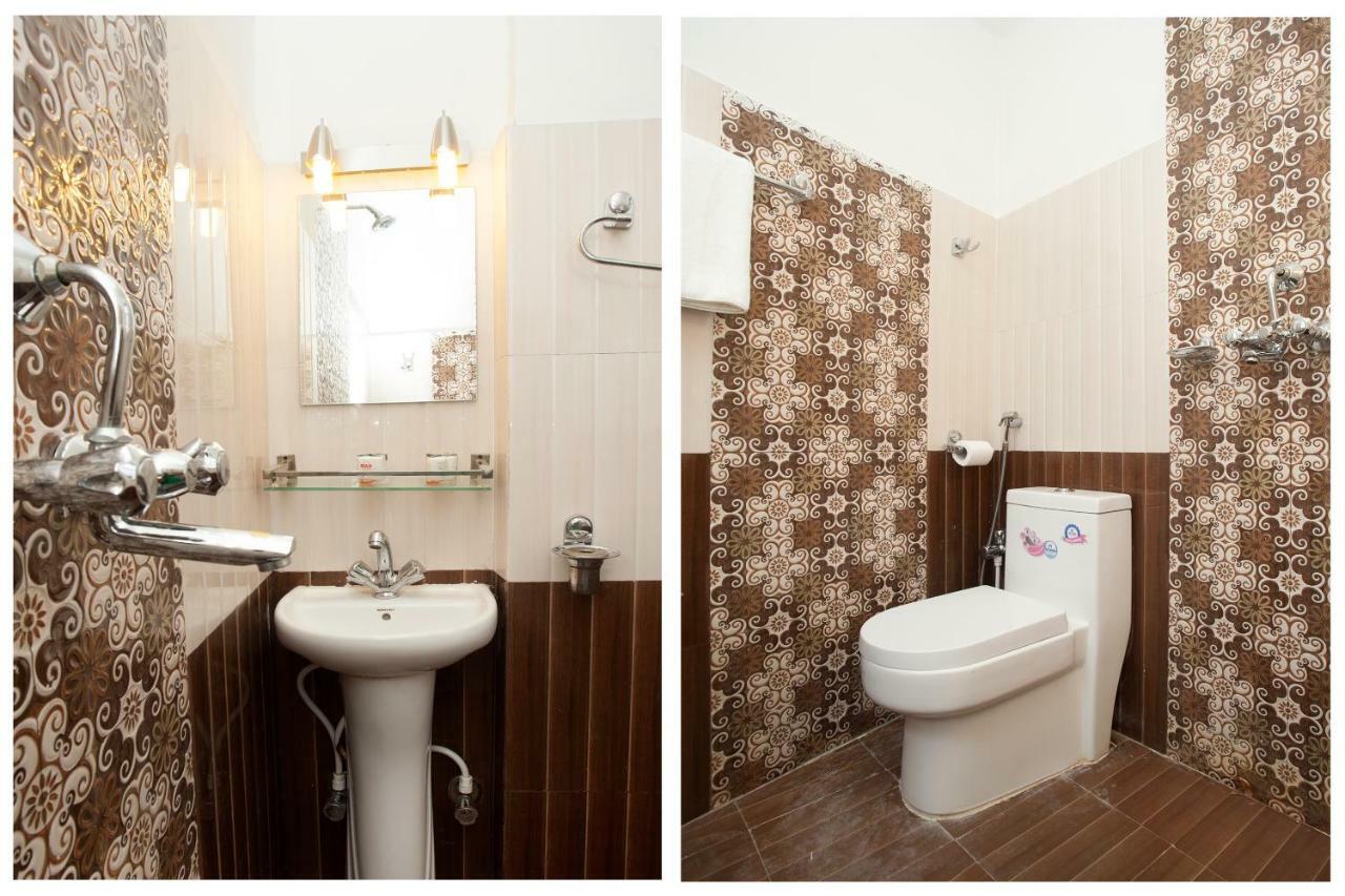 Hotel Crossroads Katmandu Zewnętrze zdjęcie