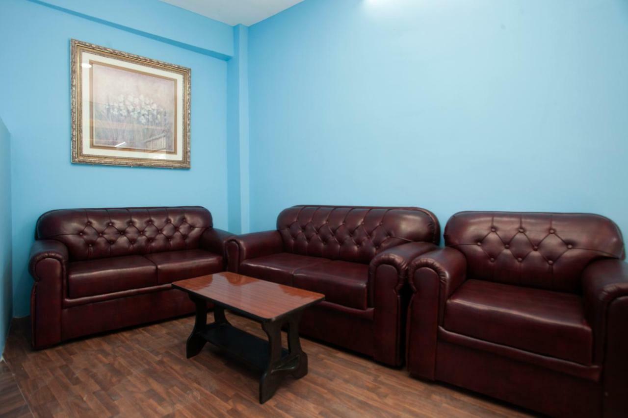 Hotel Crossroads Katmandu Zewnętrze zdjęcie